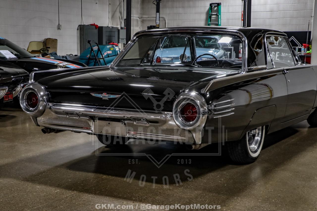 1961 Ford Thunderbird