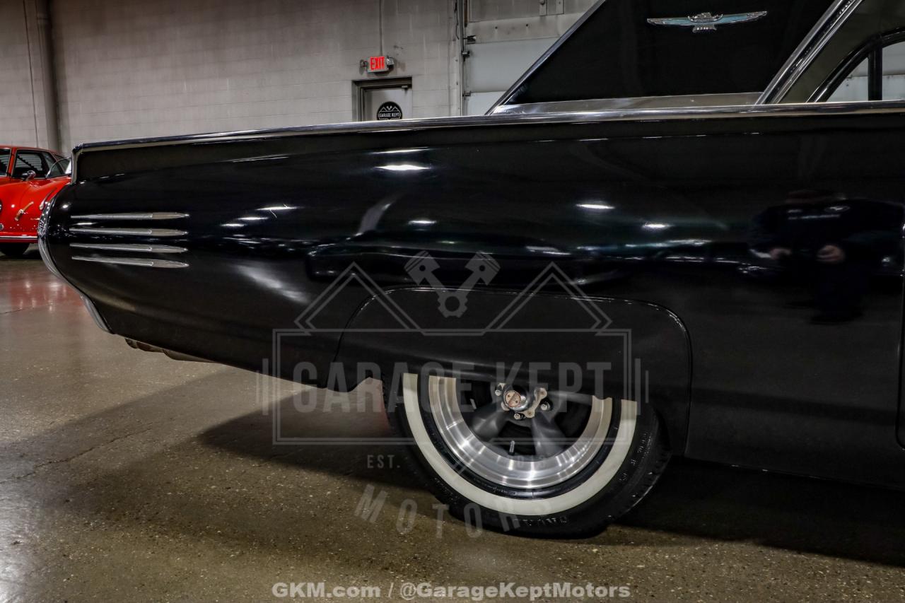 1961 Ford Thunderbird