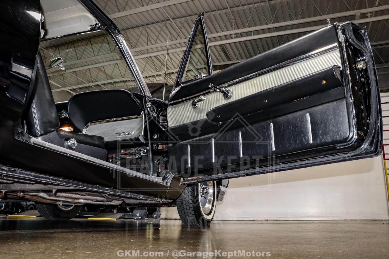 1961 Ford Thunderbird