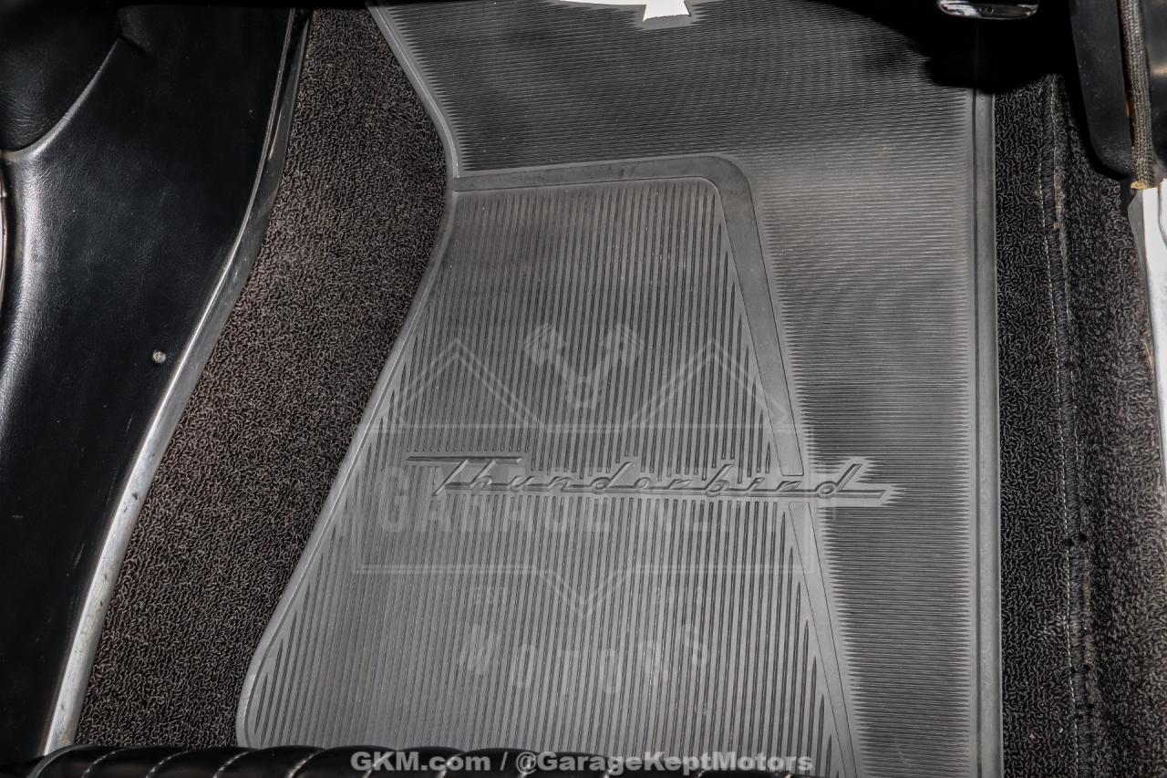 1961 Ford Thunderbird