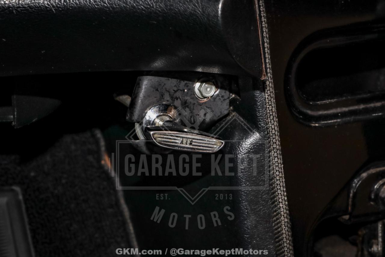 1961 Ford Thunderbird