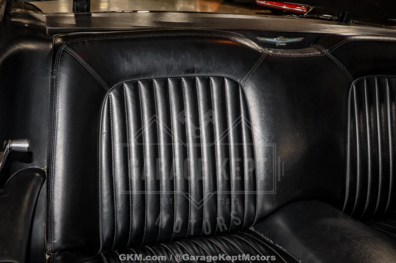 1961 Ford Thunderbird