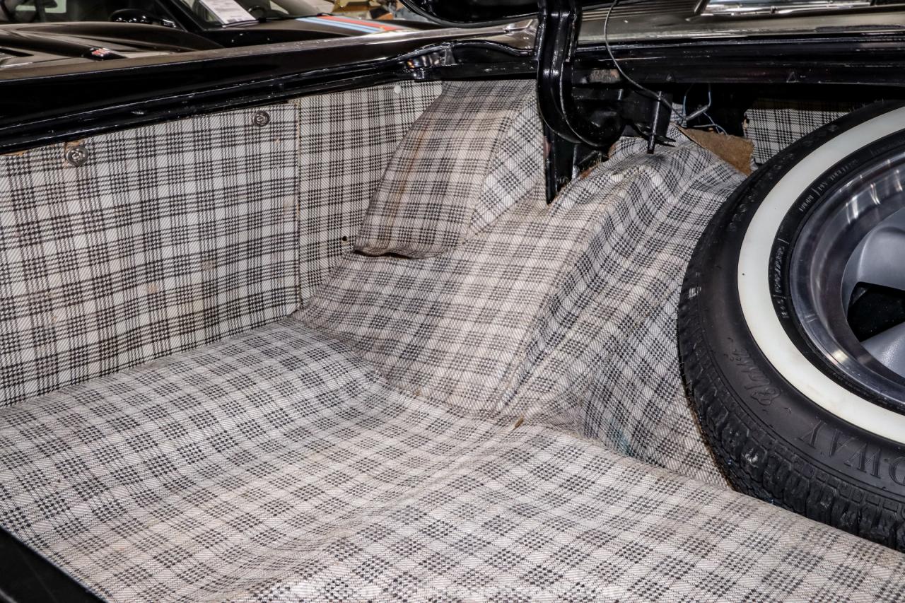 1961 Ford Thunderbird