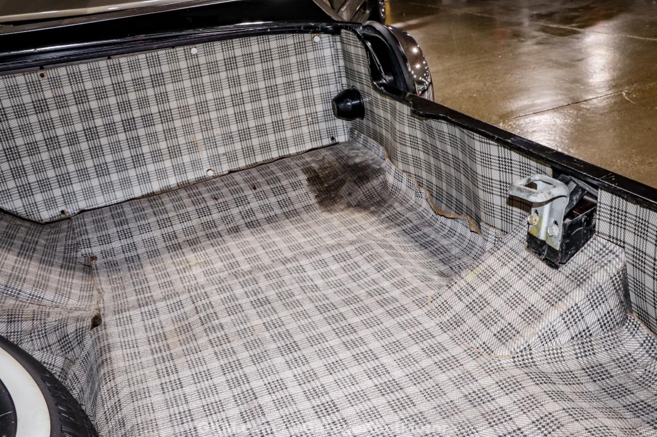 1961 Ford Thunderbird