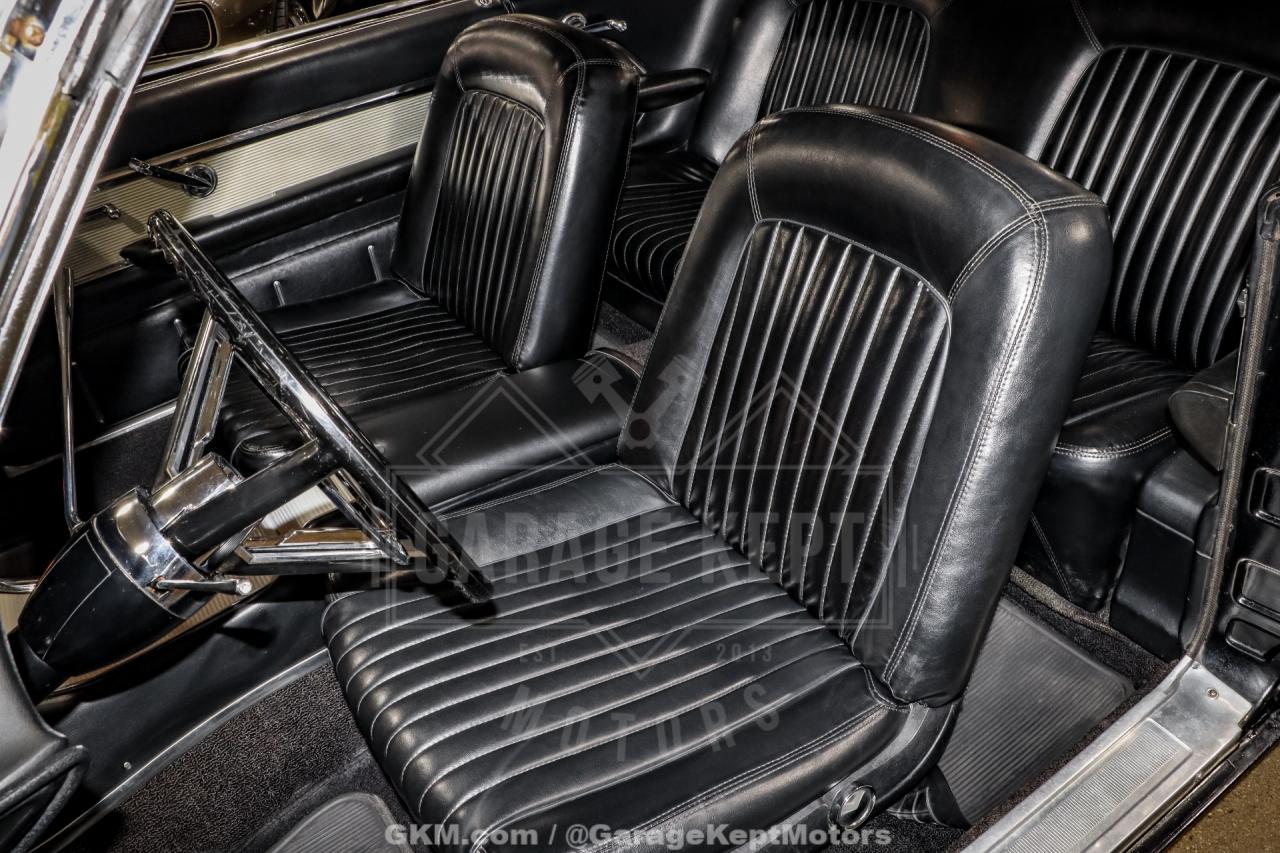 1961 Ford Thunderbird