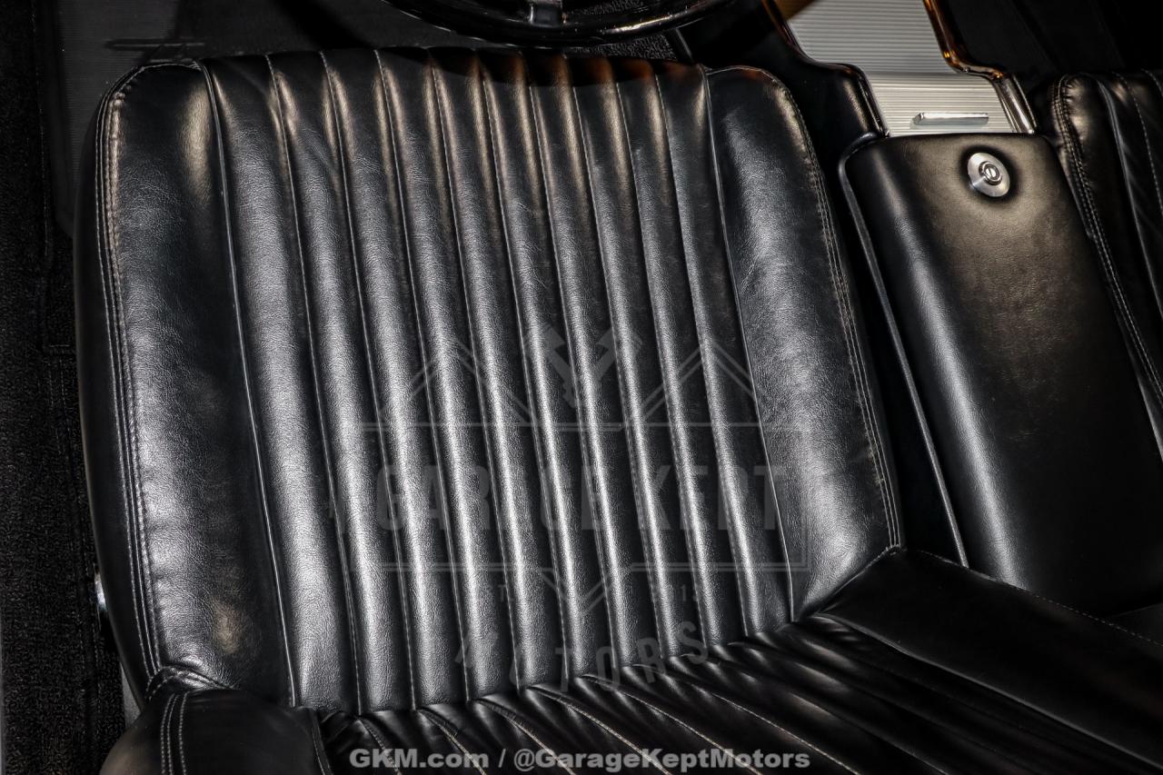 1961 Ford Thunderbird