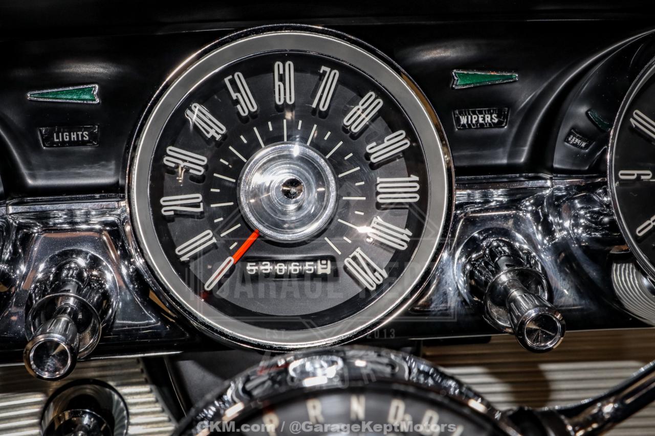 1961 Ford Thunderbird