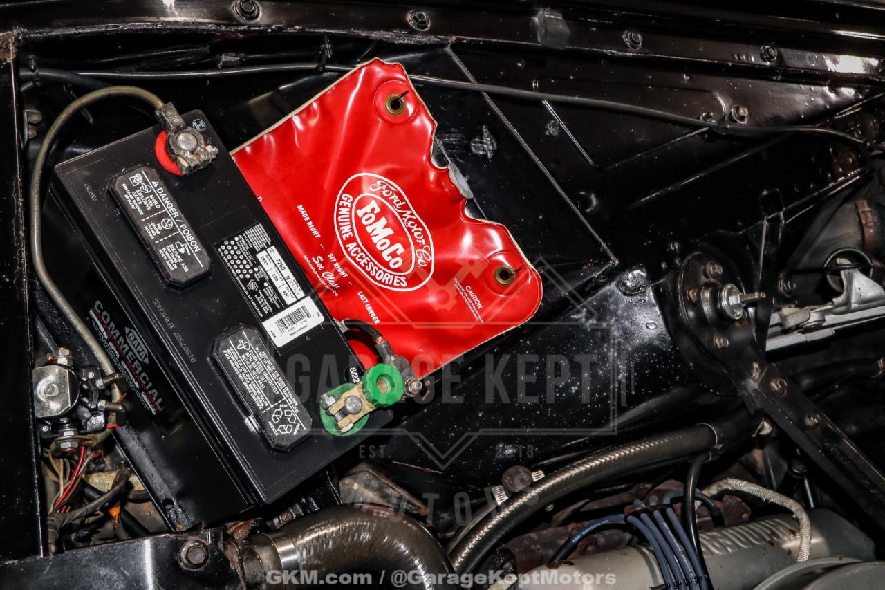 1961 Ford Thunderbird