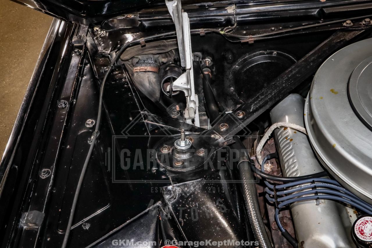 1961 Ford Thunderbird