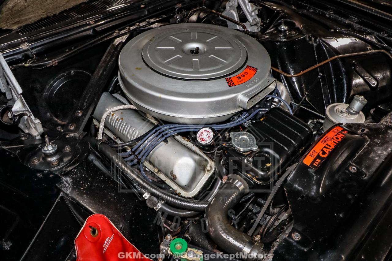 1961 Ford Thunderbird