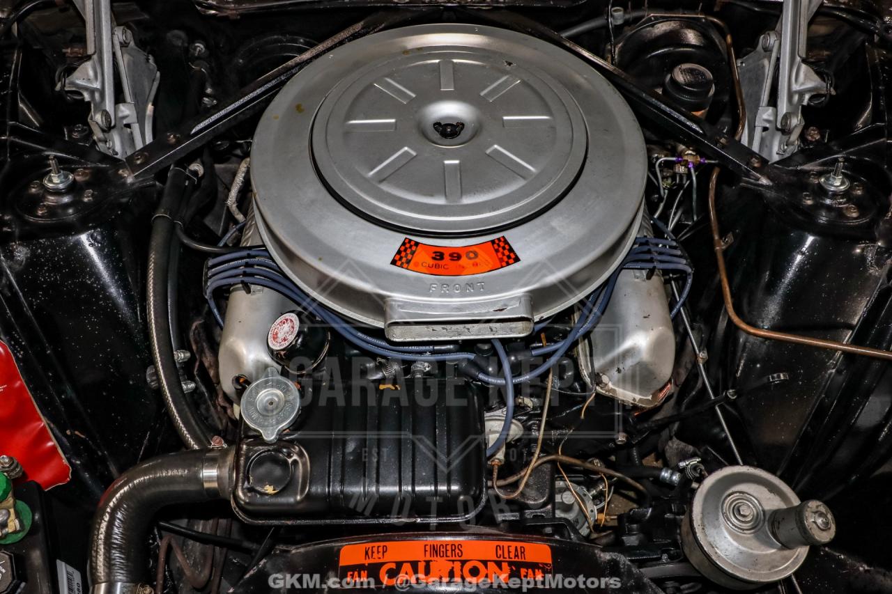 1961 Ford Thunderbird