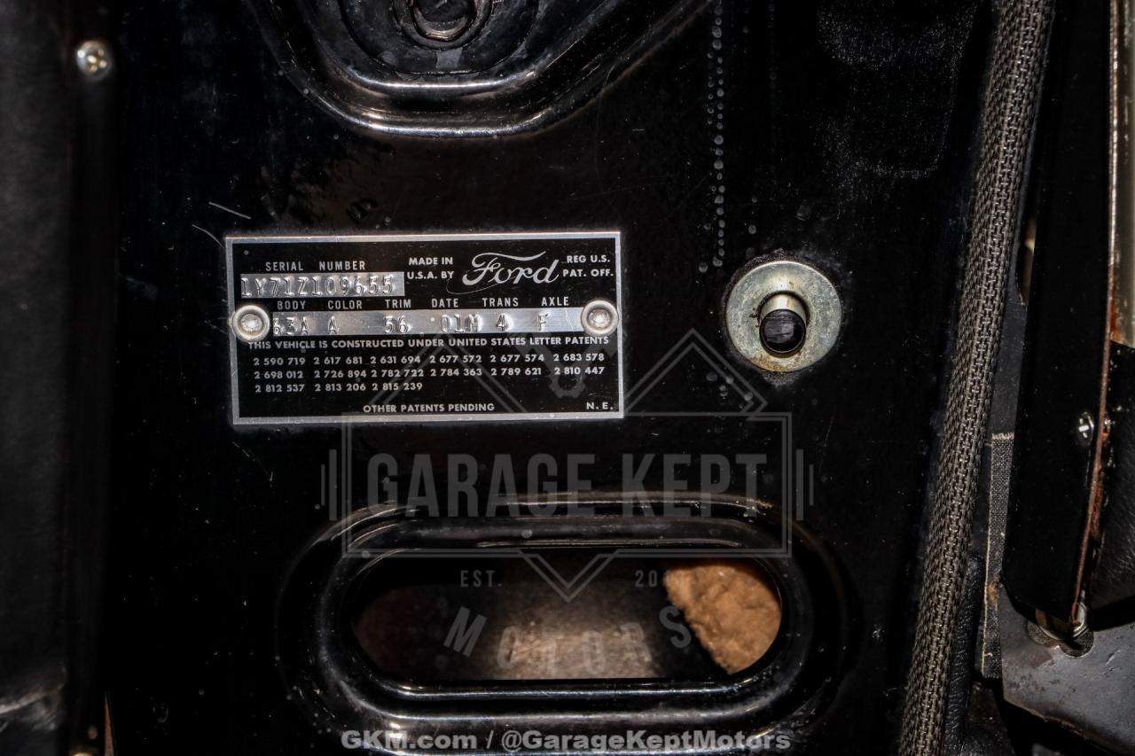 1961 Ford Thunderbird