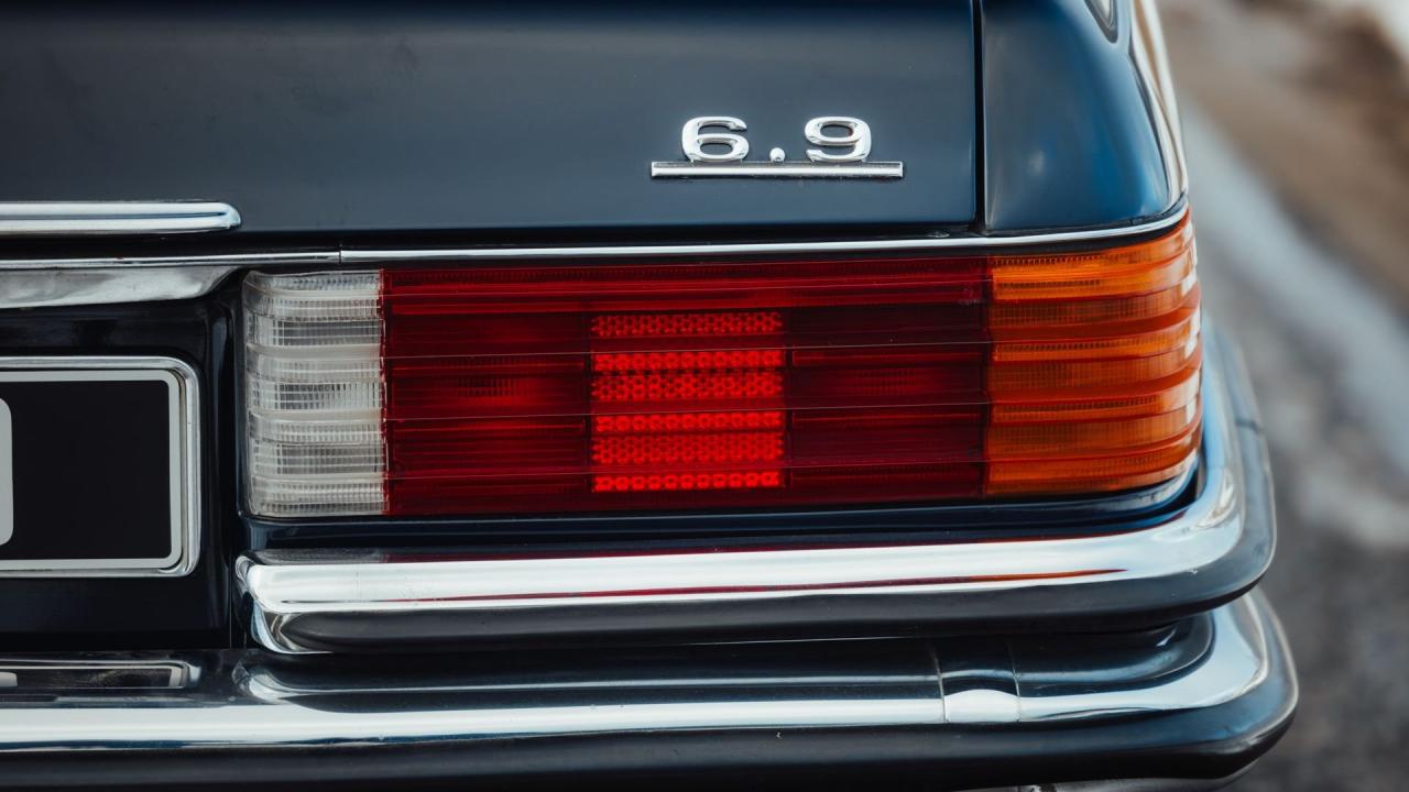 1976 Mercedes - Benz 450 SEL 6.9 ex-Claude Fran&ccedil;ois