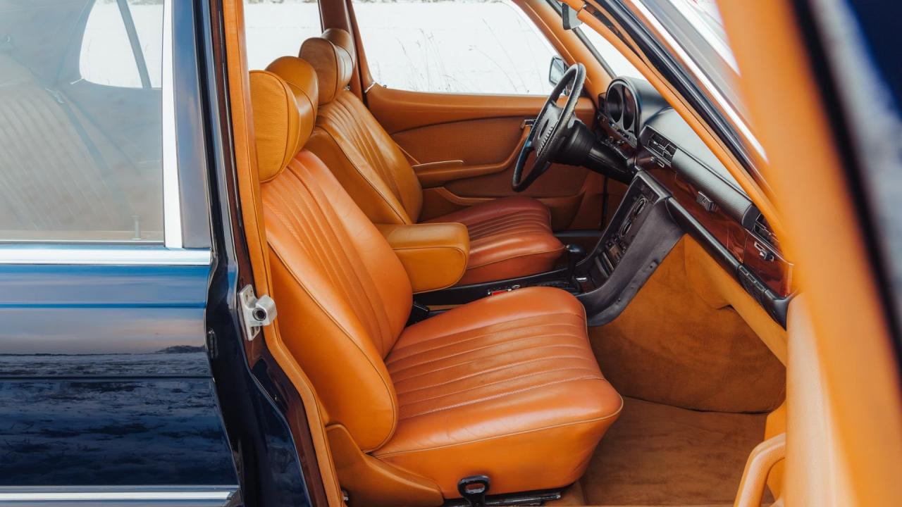 1976 Mercedes - Benz 450 SEL 6.9 ex-Claude Fran&ccedil;ois