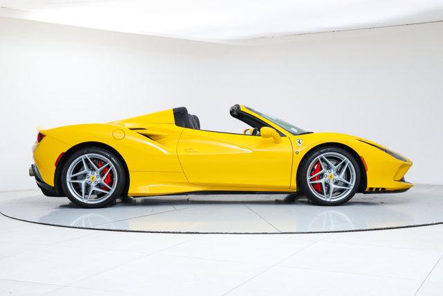 2022 Ferrari F8 SPIDER
