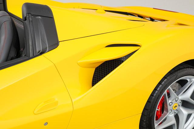 2022 Ferrari F8 SPIDER