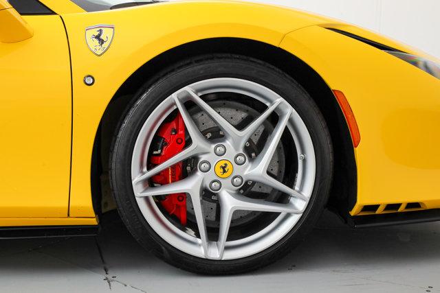 2022 Ferrari F8 SPIDER