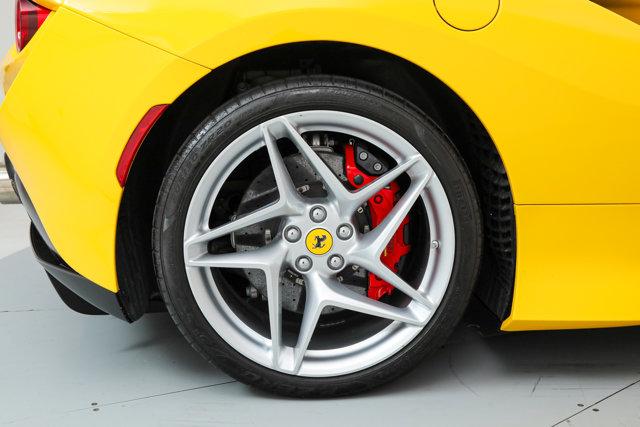 2022 Ferrari F8 SPIDER