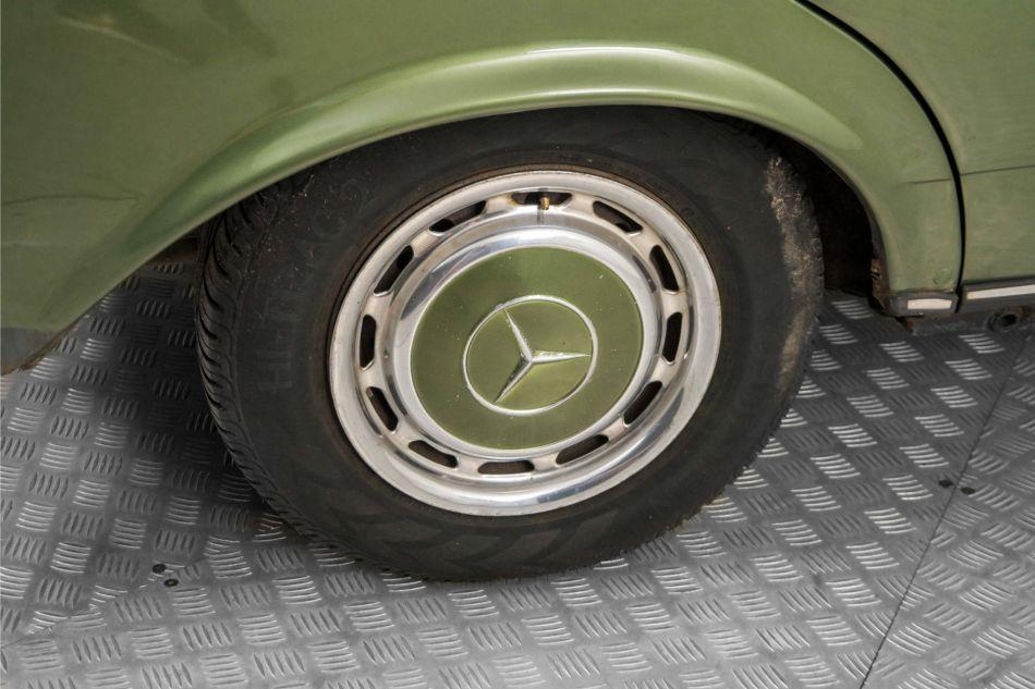 1982 Mercedes - Benz 200T Station Automaat LPG