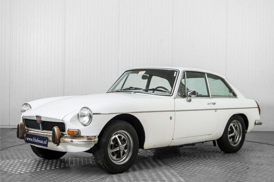 1972 MG B