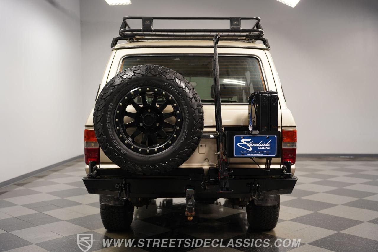1989 Toyota Land Cruiser FJ62 LS Restomod