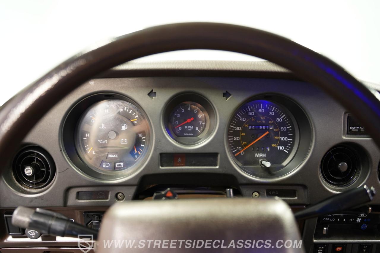 1989 Toyota Land Cruiser FJ62 LS Restomod