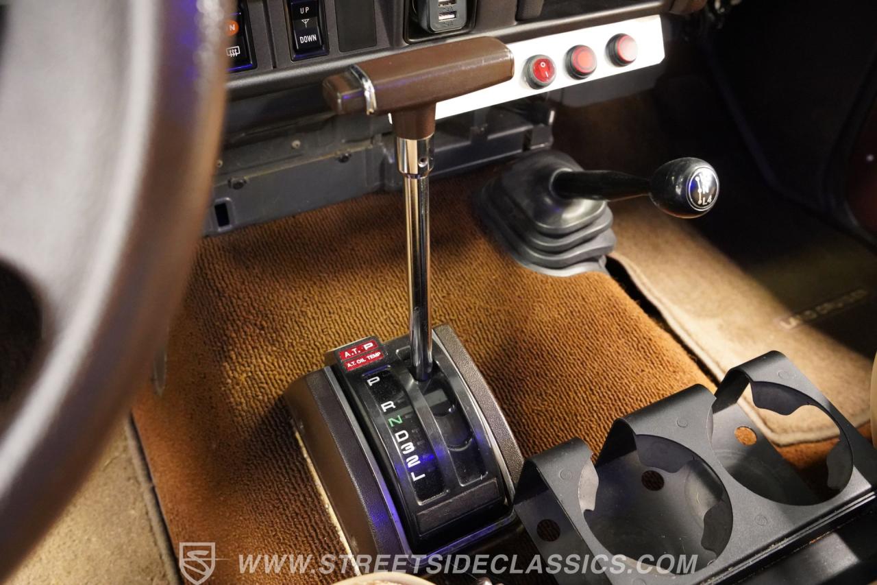 1989 Toyota Land Cruiser FJ62 LS Restomod