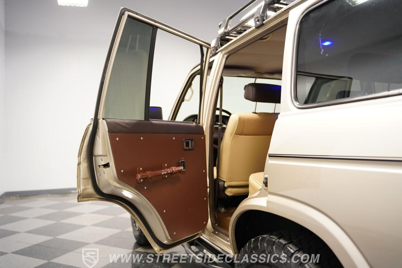 1989 Toyota Land Cruiser FJ62 LS Restomod