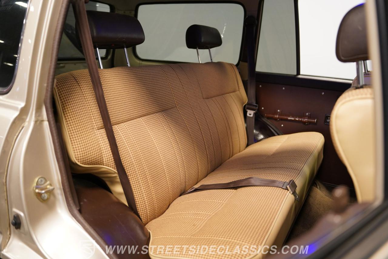 1989 Toyota Land Cruiser FJ62 LS Restomod