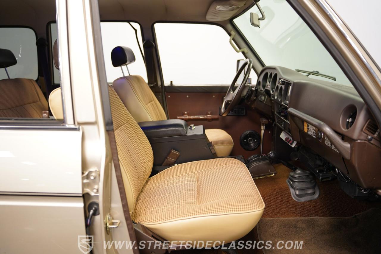 1989 Toyota Land Cruiser FJ62 LS Restomod