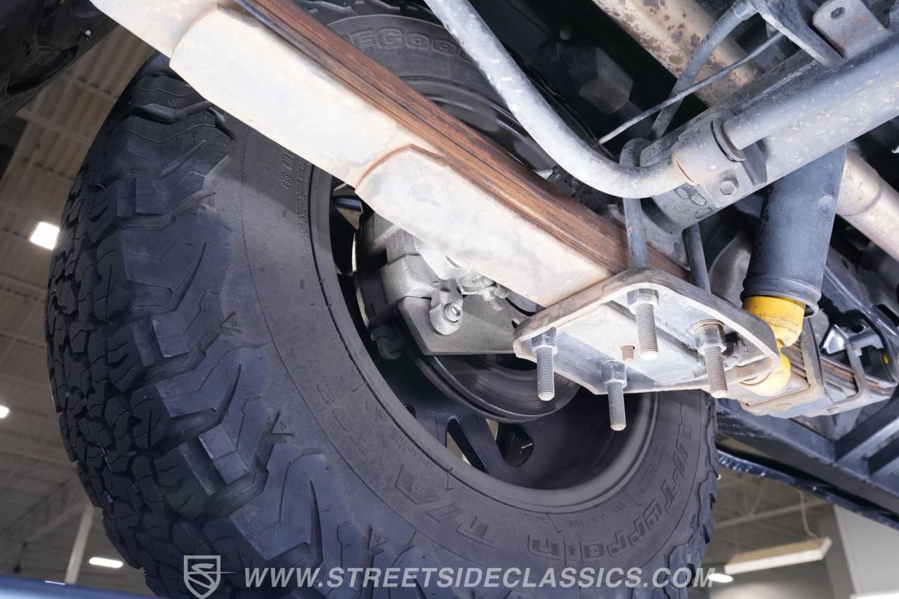 1989 Toyota Land Cruiser FJ62 LS Restomod