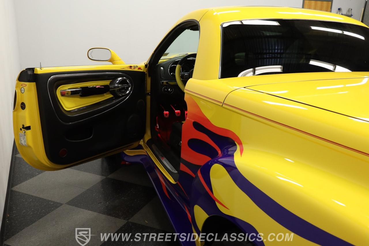 2005 Chevrolet SSR 6 Speed