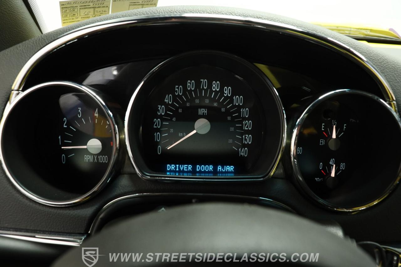 2005 Chevrolet SSR 6 Speed