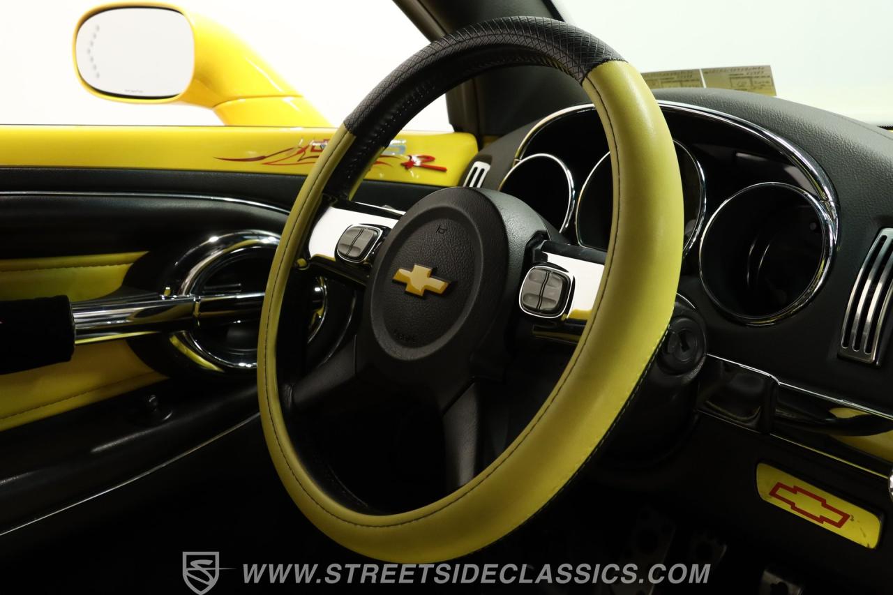 2005 Chevrolet SSR 6 Speed