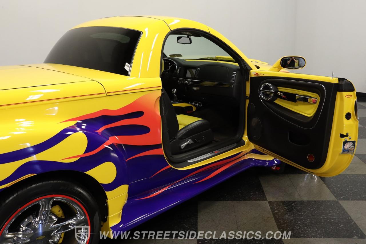 2005 Chevrolet SSR 6 Speed