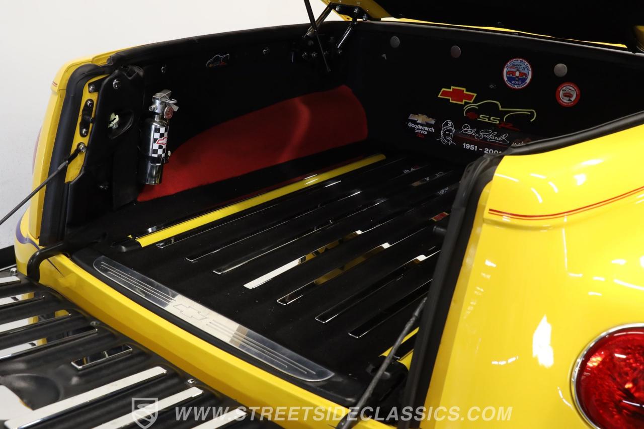 2005 Chevrolet SSR 6 Speed