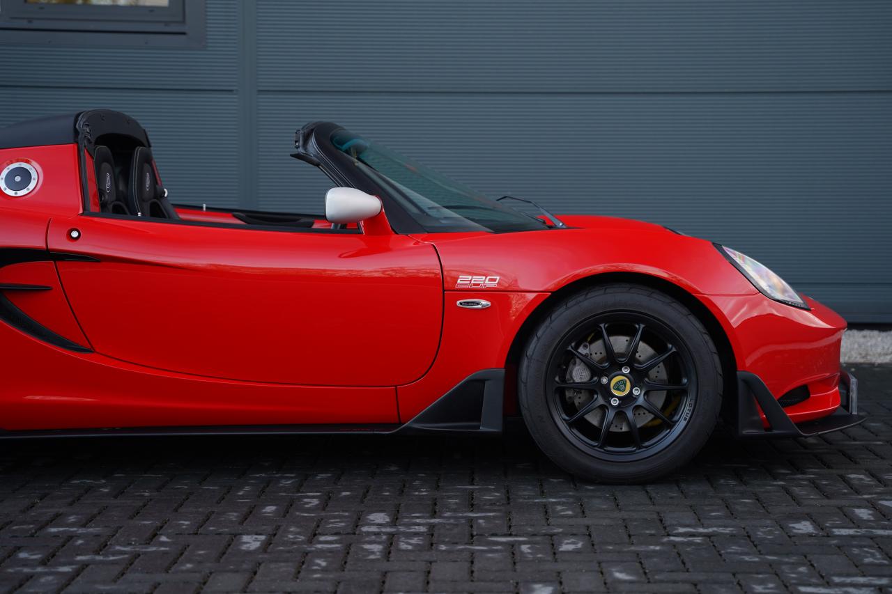 2017 Lotus Elise
