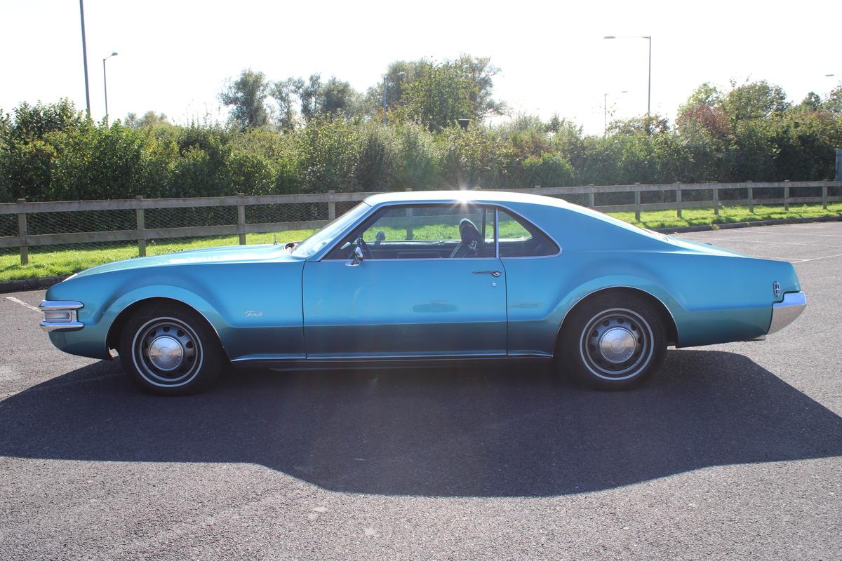 1969 Oldsmobile TORONADO