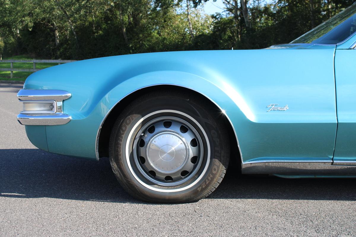 1969 Oldsmobile TORONADO