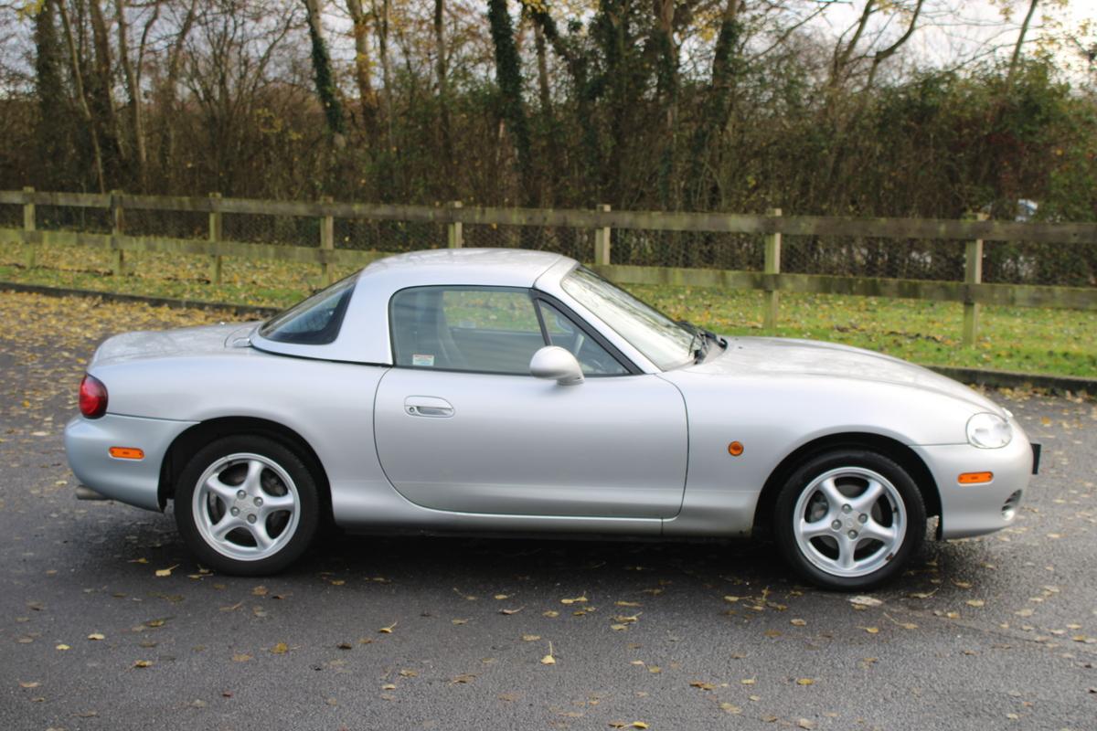 2004 Mazda MX-5 1.8I