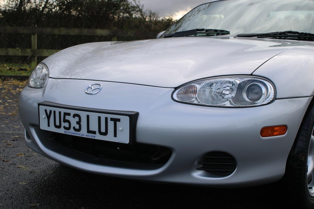 2004 Mazda MX-5 1.8I