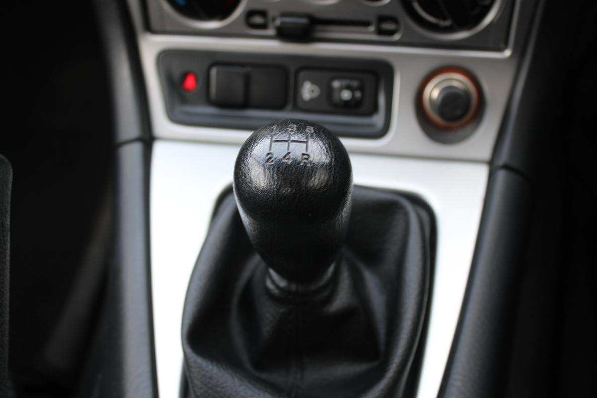 2004 Mazda MX-5 1.8I