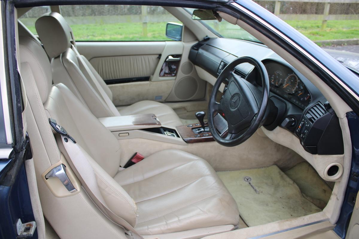 1993 Mercedes - Benz 500 SL AUTO