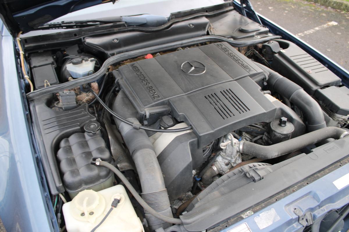 1993 Mercedes - Benz 500 SL AUTO
