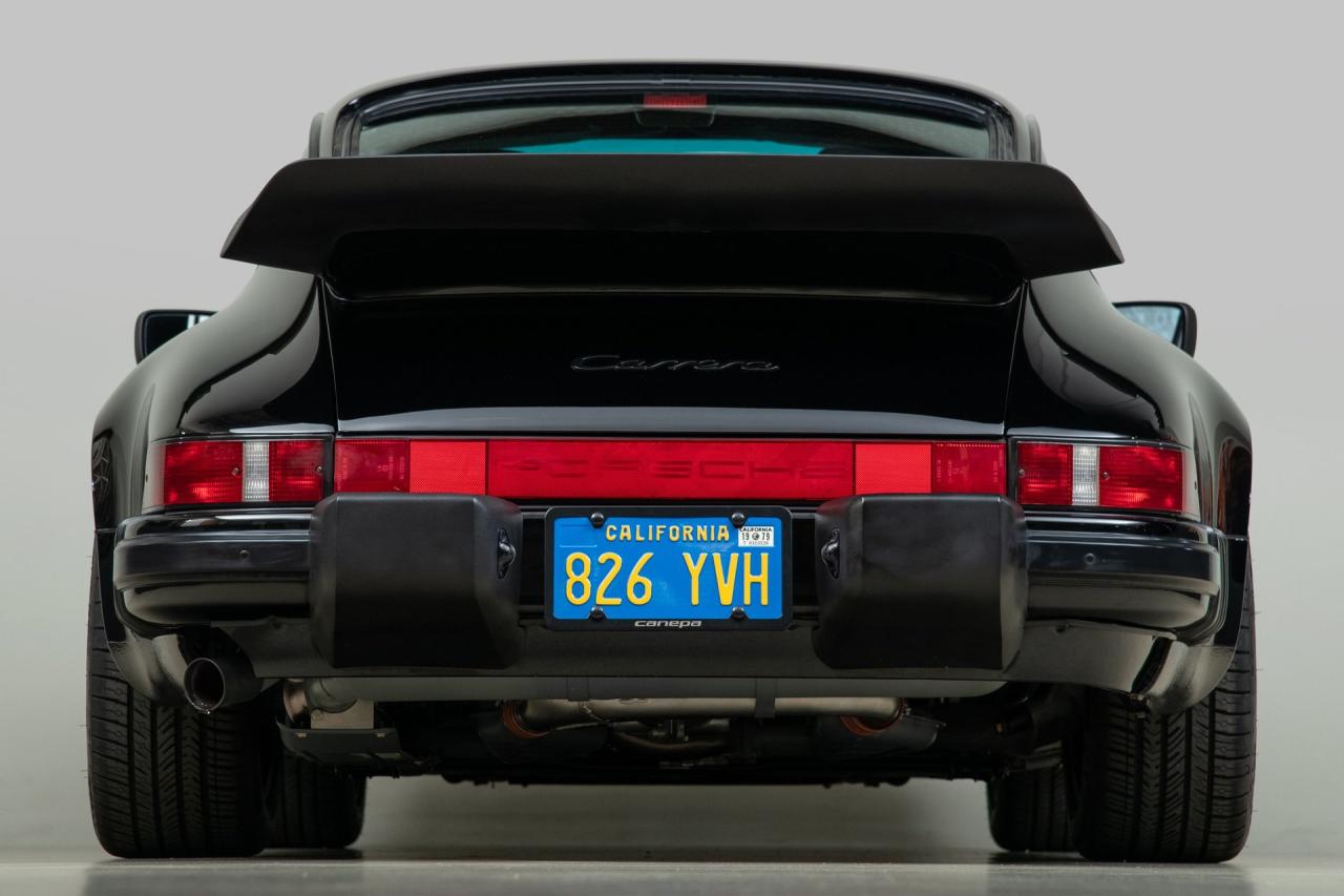 1987 Porsche 911 Carrera 