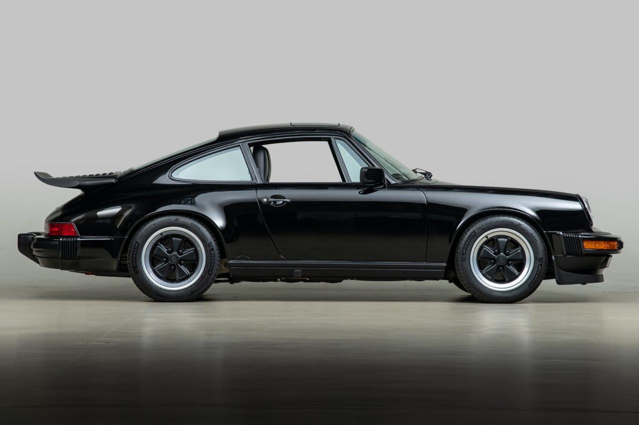 1987 Porsche 911 Carrera 