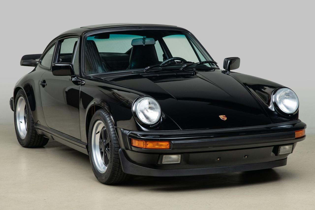 1987 Porsche 911 Carrera 
