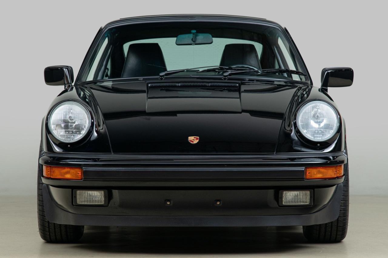 1987 Porsche 911 Carrera 