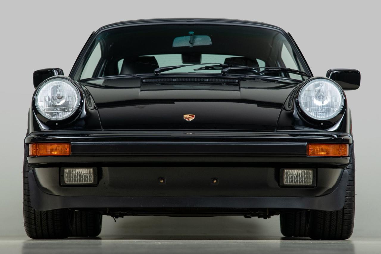 1987 Porsche 911 Carrera 
