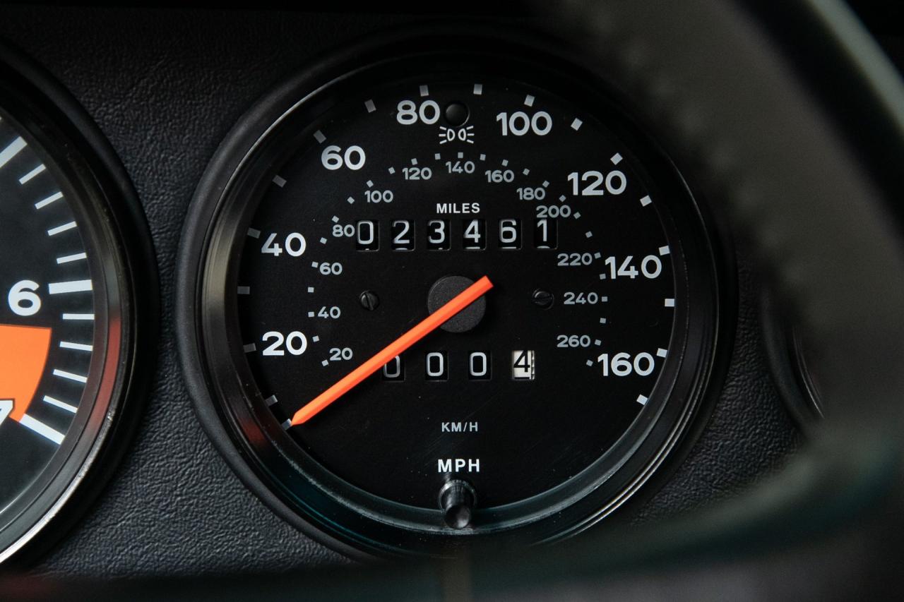 1987 Porsche 911 Carrera 